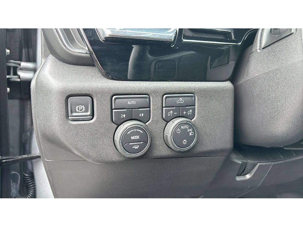 Used 2024 Chevrolet Silverado 1500 LT AWD/4WD image 20
