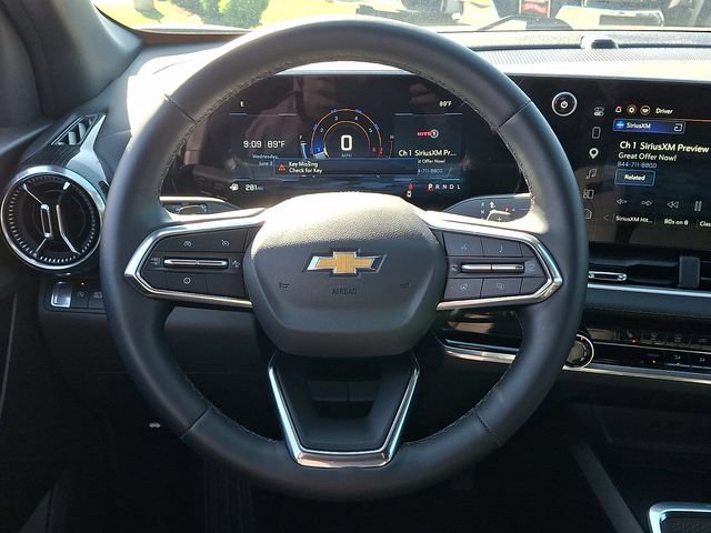 Used 2026 Chevrolet Equinox LT FWD image 19