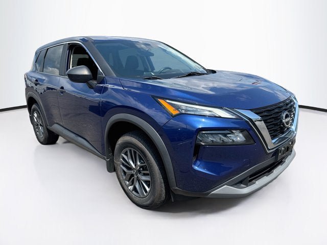 Certified 2023 Nissan Rogue S AWD/4WD image 3