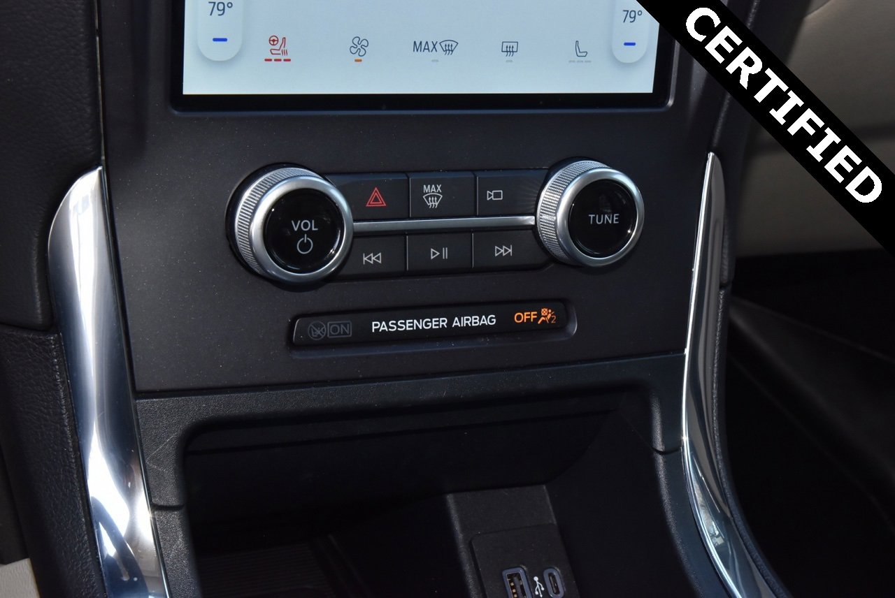 Certified 2021 Ford Edge Titanium w/ Equipment Group 301A image 30