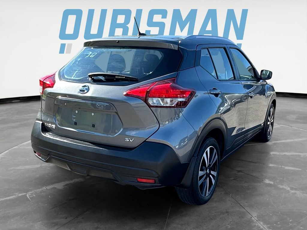 Used 2018 Nissan Kicks SV image 6