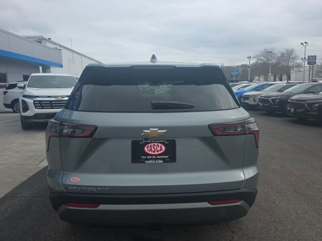 New 2026 Chevrolet Equinox LT w/ Convenience Package II AWD/4WD image 5