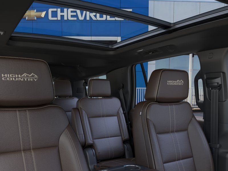 New 2026 Chevrolet Tahoe High Country w/ Sun And Tow Package AWD/4WD image 24