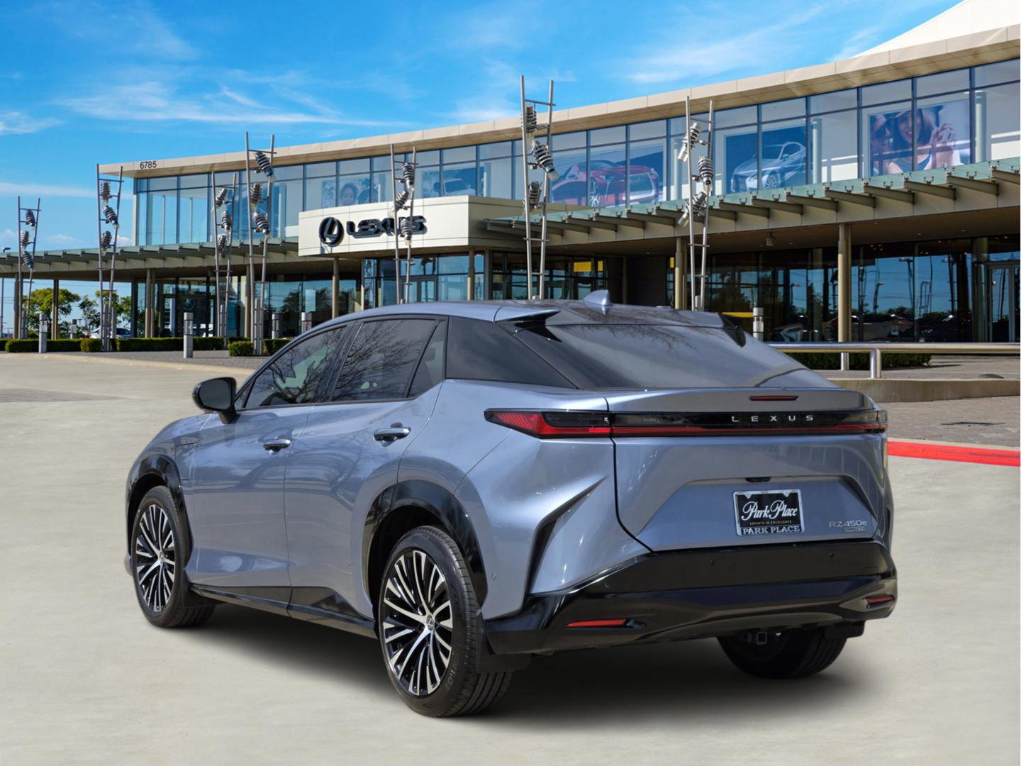 Used 2023 Lexus RZ 450e Premium w/ Technology Package image 4