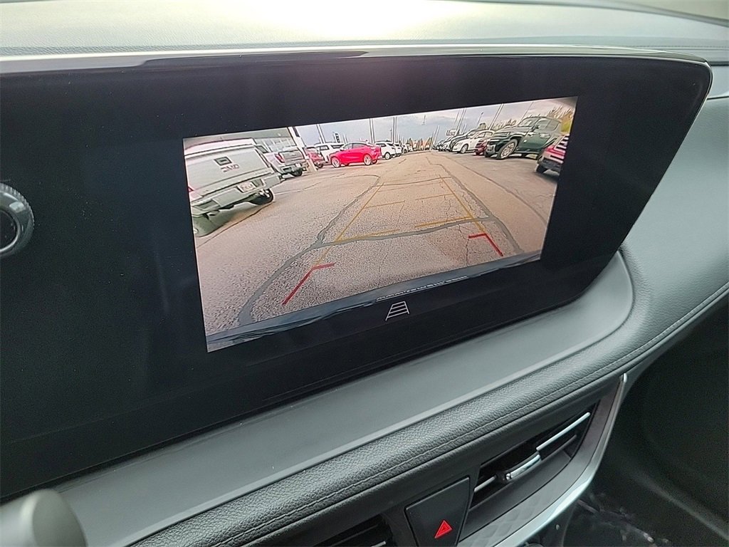 Used 2024 Buick Encore GX Sport Touring image 26