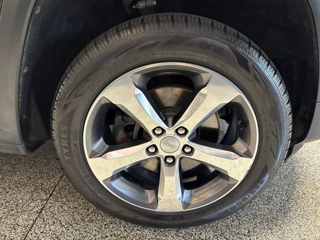 Used 2021 Jeep Grand Cherokee L Limited AWD/4WD image 33