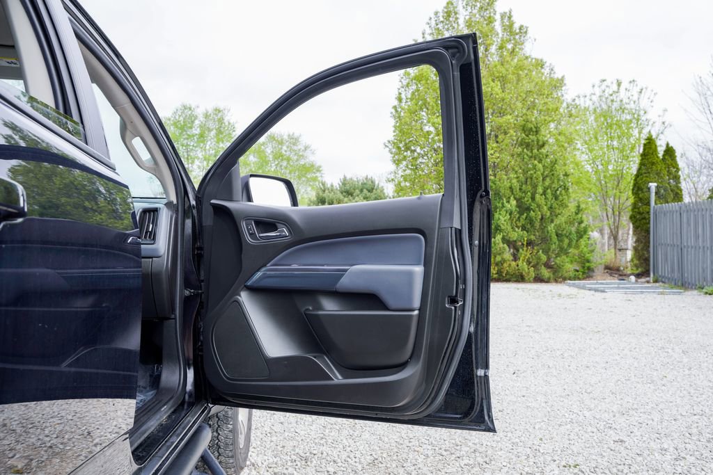 Used 2016 Chevrolet Colorado Z71 image 37