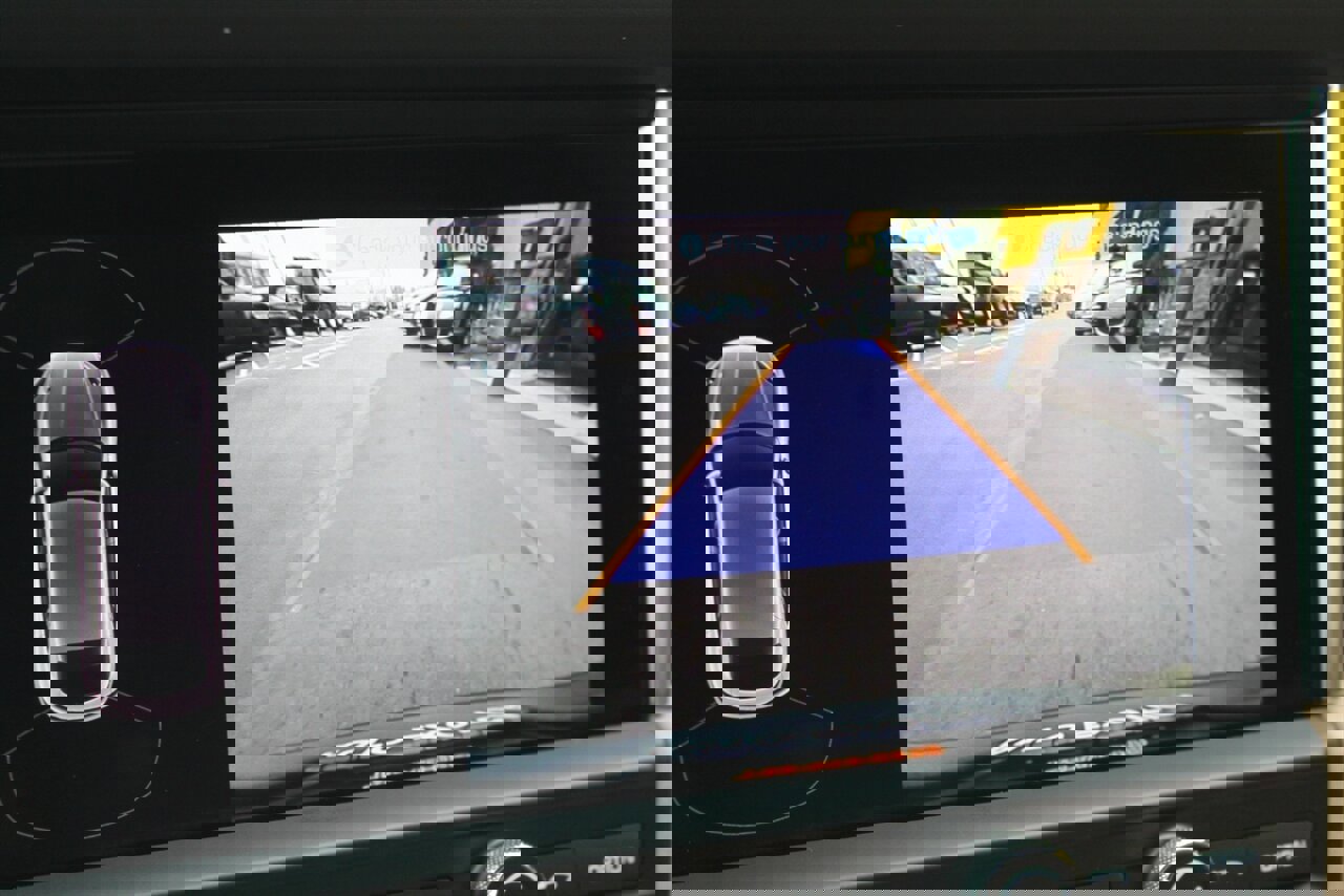 Used 2019 Porsche Macan image 11