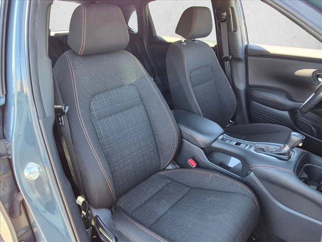 Used 2025 Honda HR-V Sport image 17
