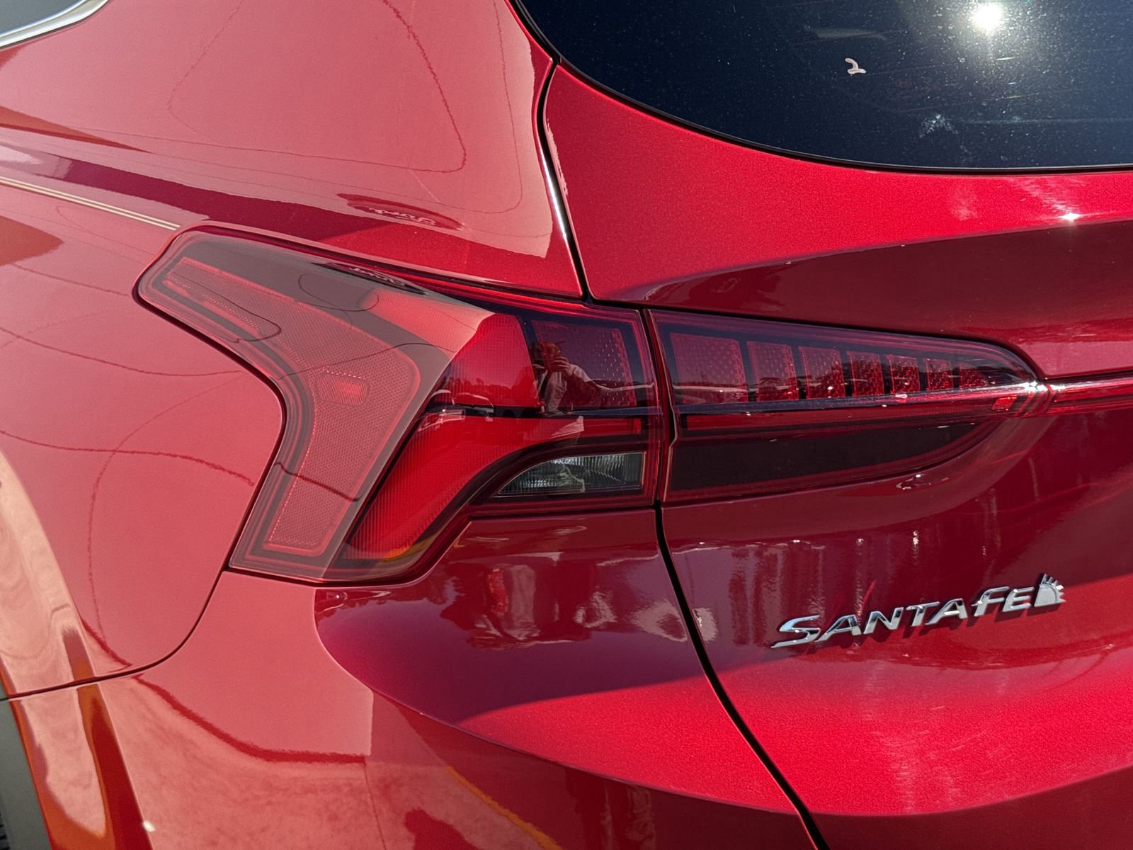 Used 2021 Hyundai Santa Fe Limited image 7