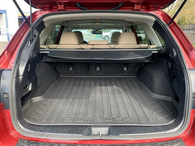 Used 2017 Subaru Outback 2.5i Limited w/ Popular Package #5 AWD/4WD image 5