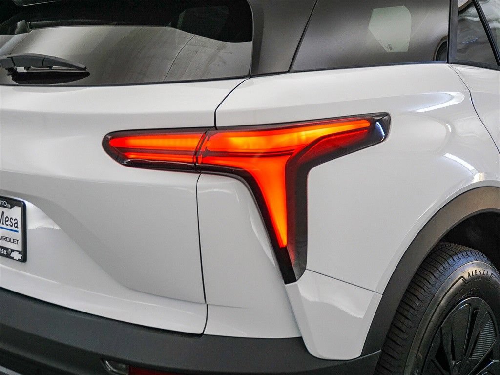New 2026 Chevrolet Blazer EV LT w/ Midnight/Sport Edition FWD image 9