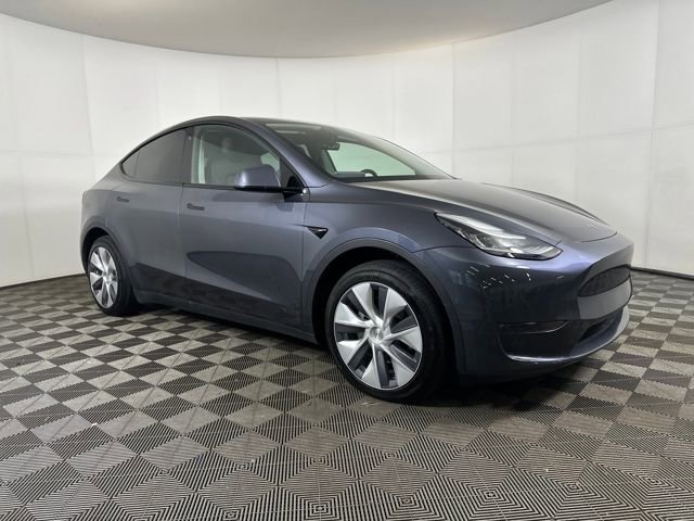 Used 2020 Tesla Model Y Long Range video 2