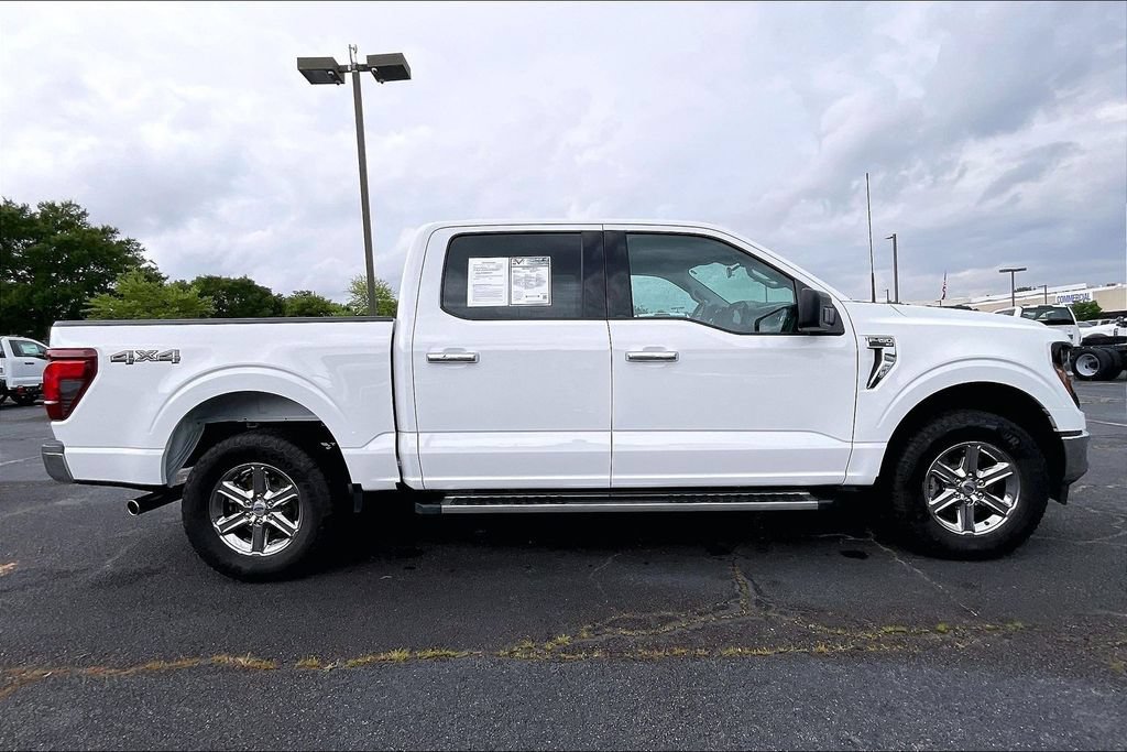 Used 2025 Ford F150 XLT w/ Equipment Group 301A Standard AWD/4WD image 4
