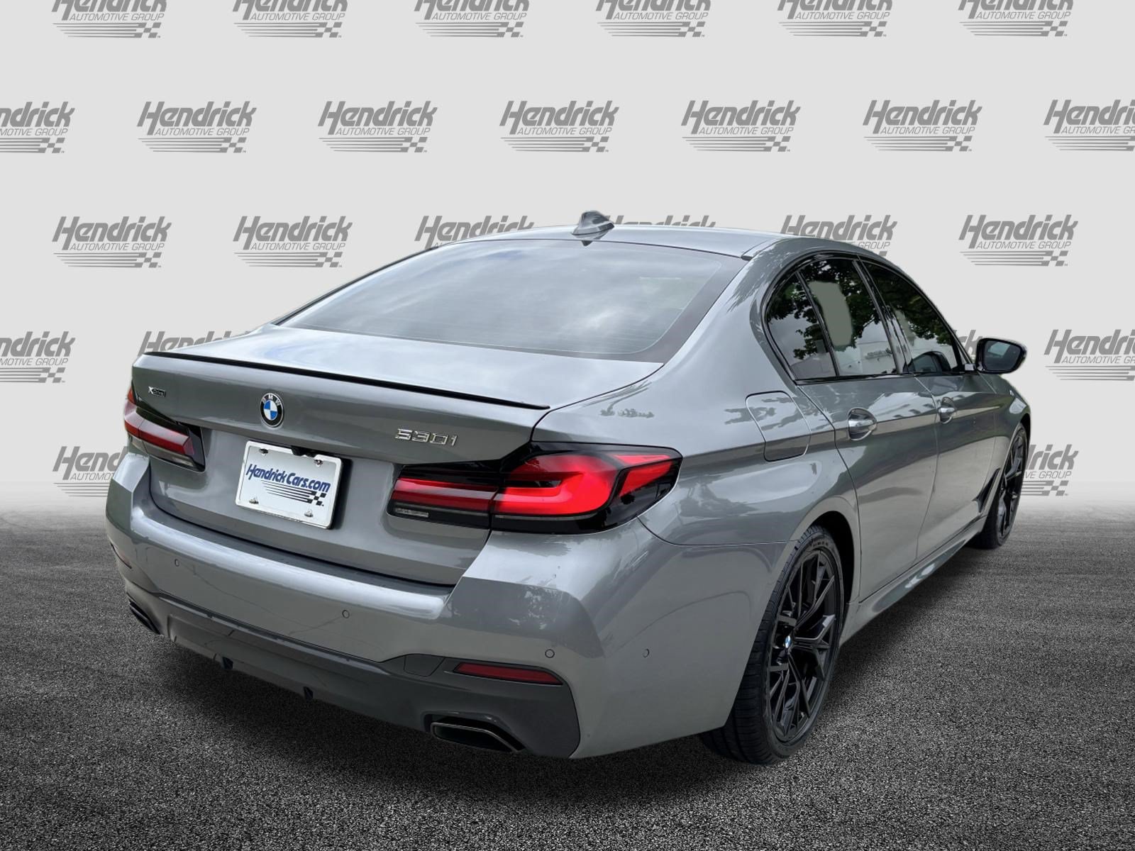 Certified 2023 BMW 530i xDrive w/ M Sport Package AWD/4WD image 10