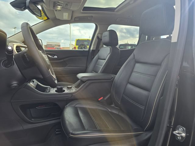 Used 2023 GMC Acadia Denali w/ Trailering Package AWD/4WD image 11