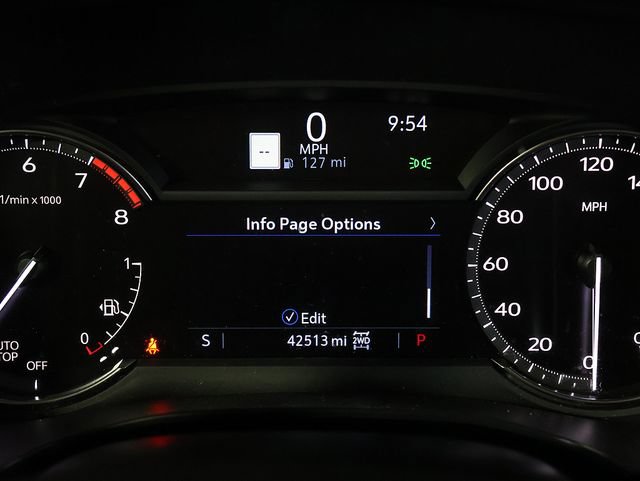 Used 2023 Cadillac XT6 Premium Luxury w/ LPO, Floor Liner Package AWD/4WD image 18