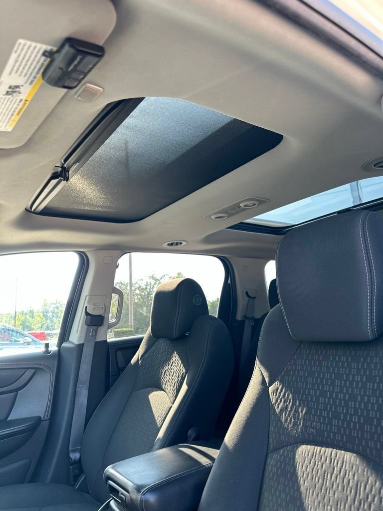 Used 2015 GMC Acadia SLE AWD/4WD image 10