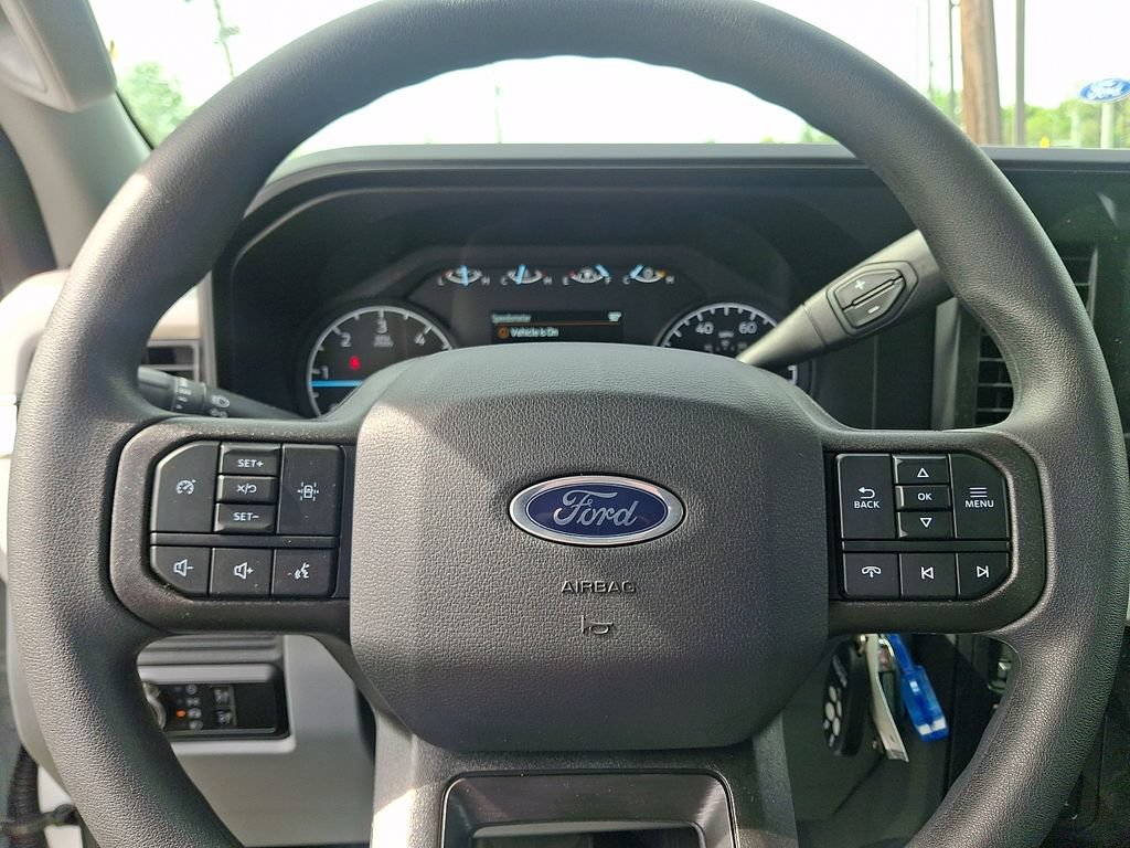 New 2026 Ford F350 XL w/ XL Chrome Package AWD/4WD image 8