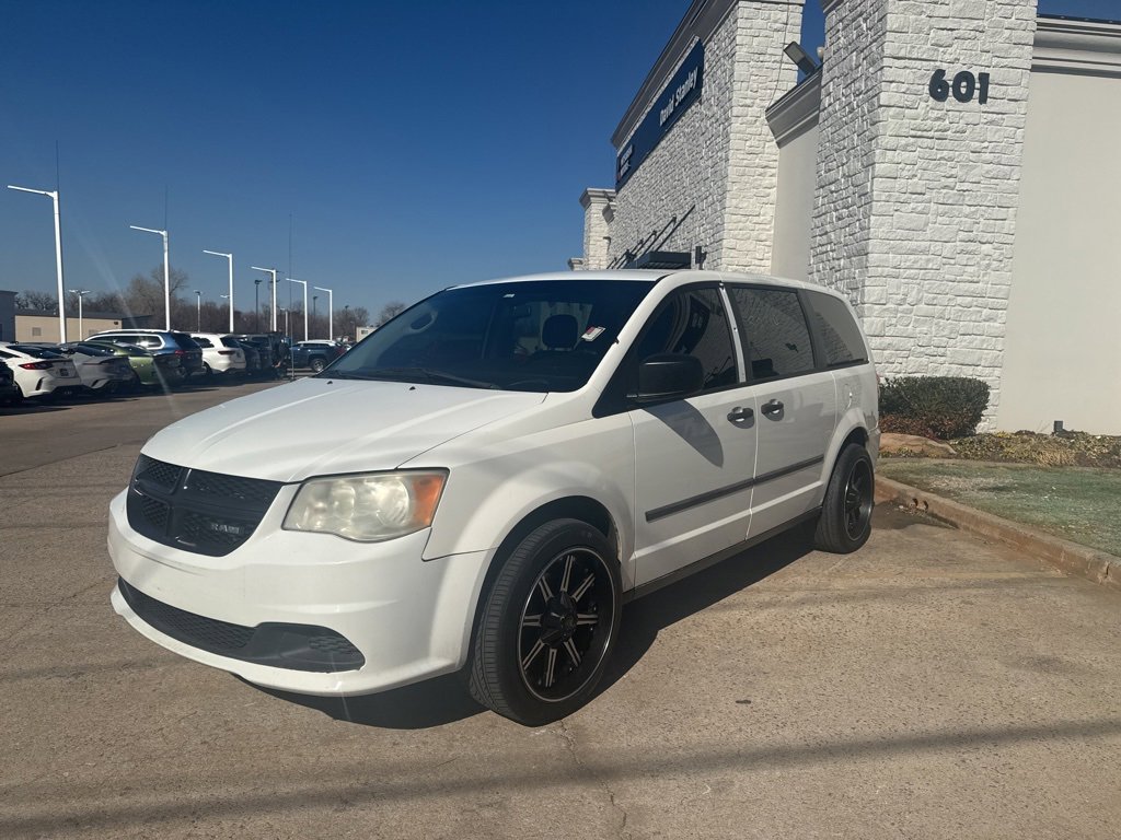 Used 2012 RAM C/V image 7