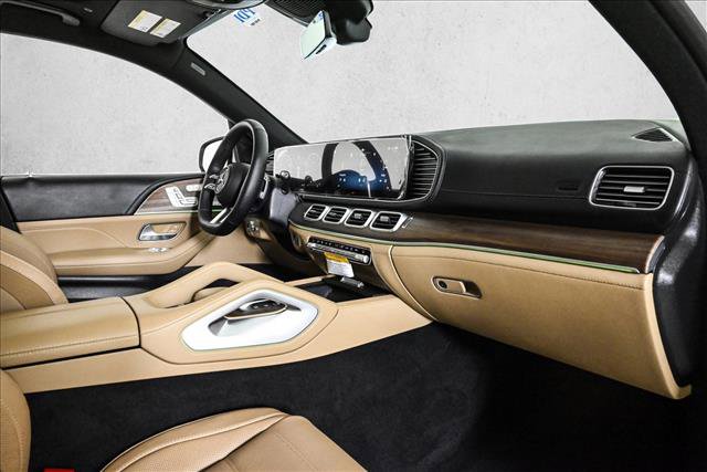 New 2026 Mercedes-Benz GLS 580 4MATIC image 25