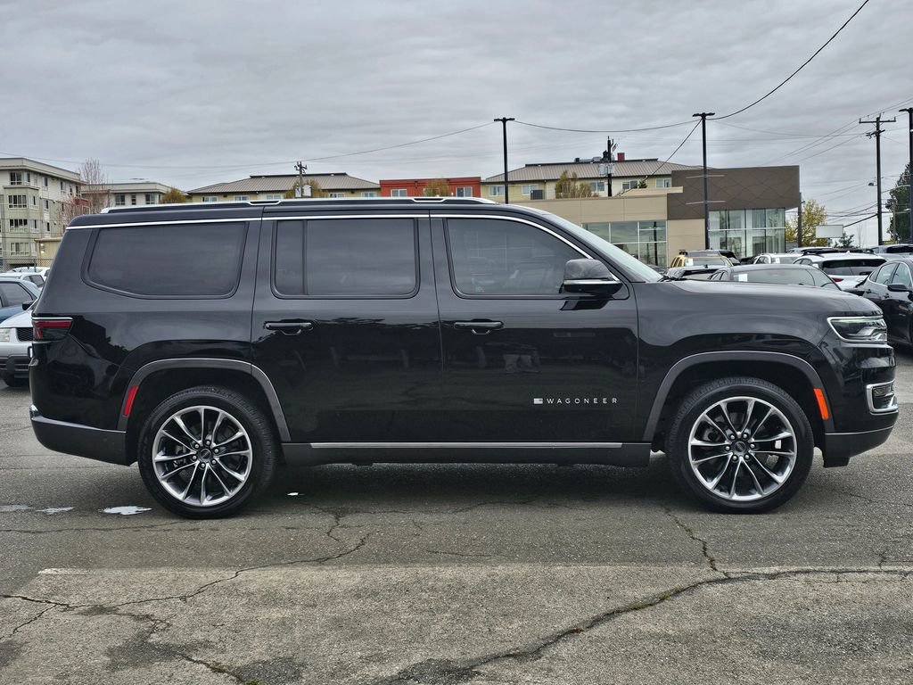 Used 2022 Jeep Wagoneer Series III w/ Premium Group I image 9