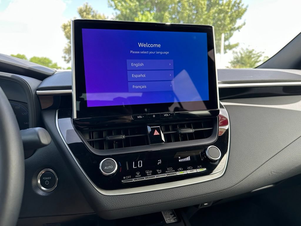 Certified 2026 Toyota Corolla SE w/ SE Premium Package FWD image 29