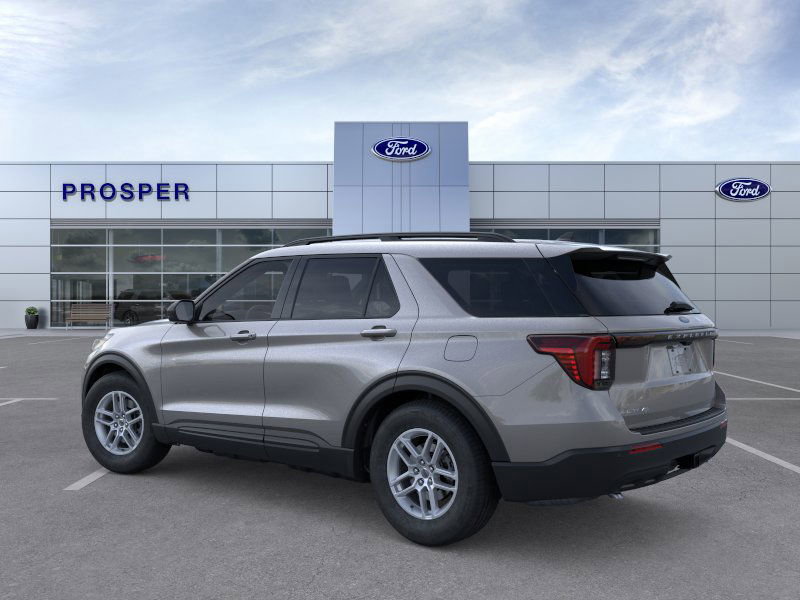 New 2026 Ford Explorer Active image 4