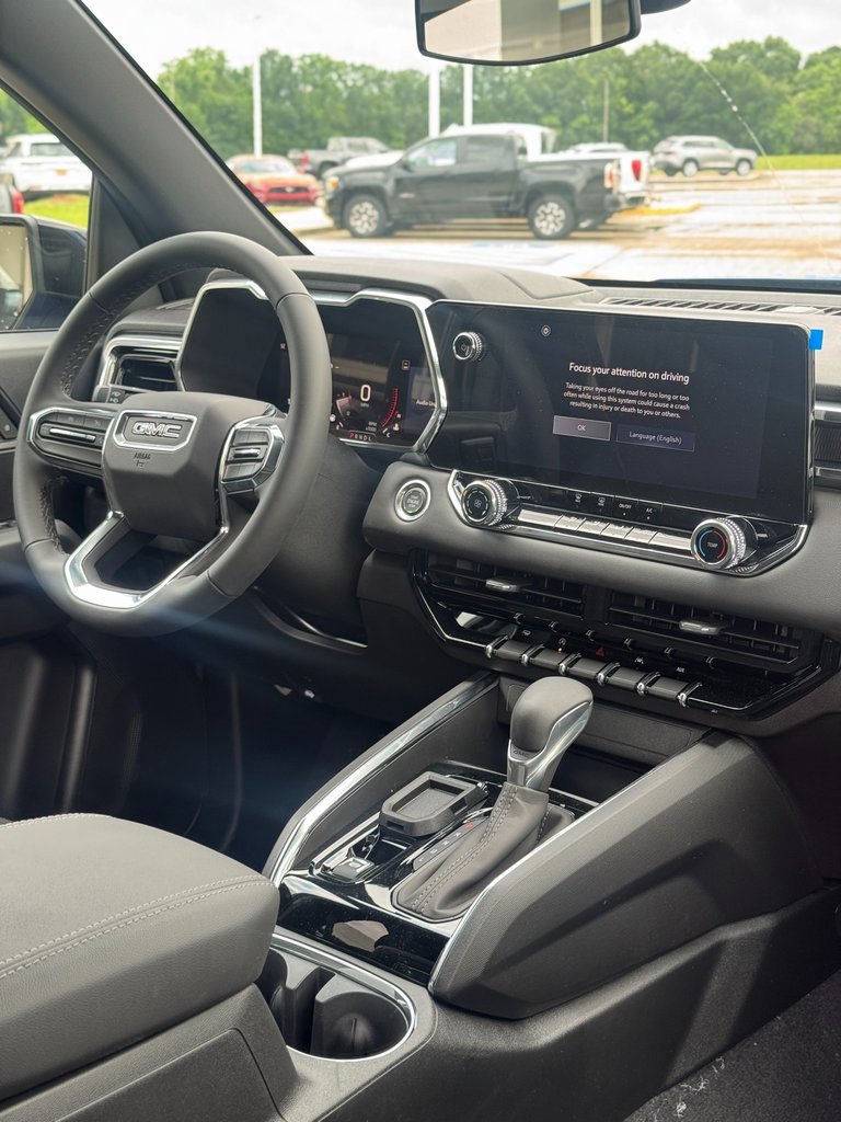 New 2025 GMC Canyon Elevation image 12