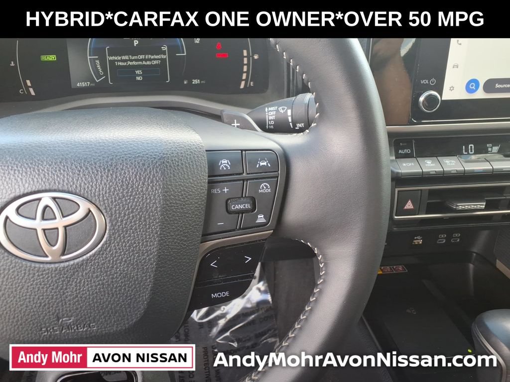 Used 2025 Toyota Camry SE FWD image 26