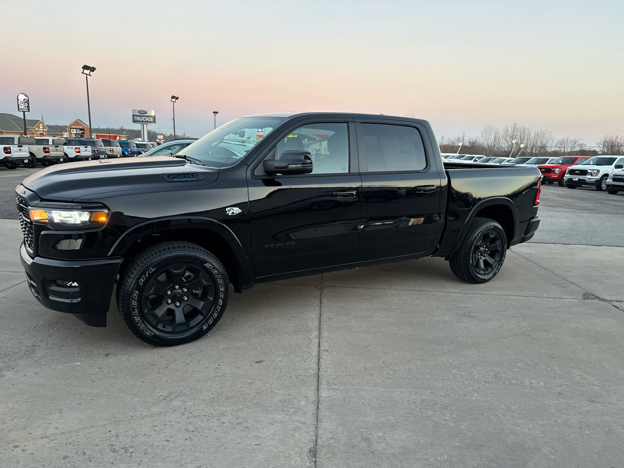 New 2026 RAM 1500 Big Horn AWD/4WD image 16