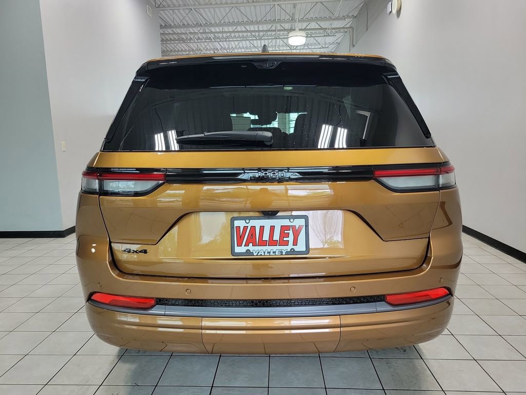 New 2026 Jeep Grand Cherokee Limited AWD/4WD image 6