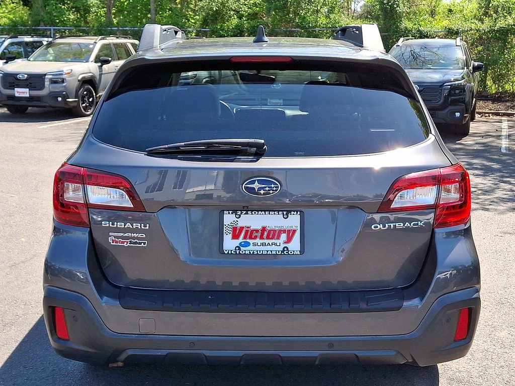 Used 2018 Subaru Outback 2.5i Limited AWD/4WD image 5