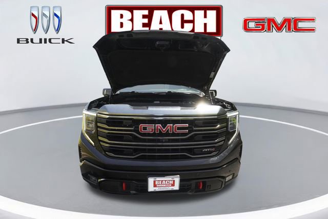 Used 2023 GMC Sierra 1500 AT4 w/ Technology Package AWD/4WD image 9