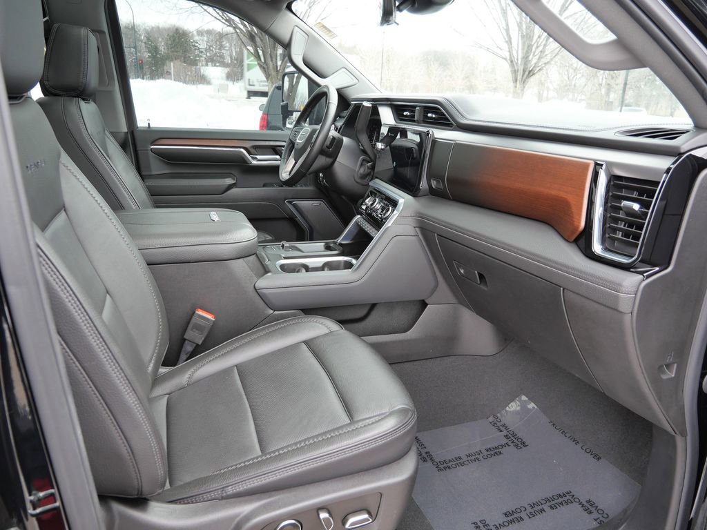 Used 2024 GMC Sierra 2500 Denali w/ Denali Reserve Package image 14