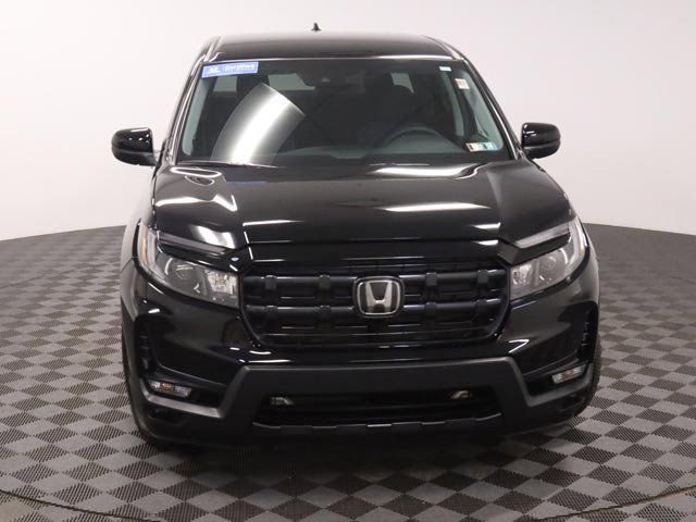 Certified 2026 Honda Ridgeline Sport image 3