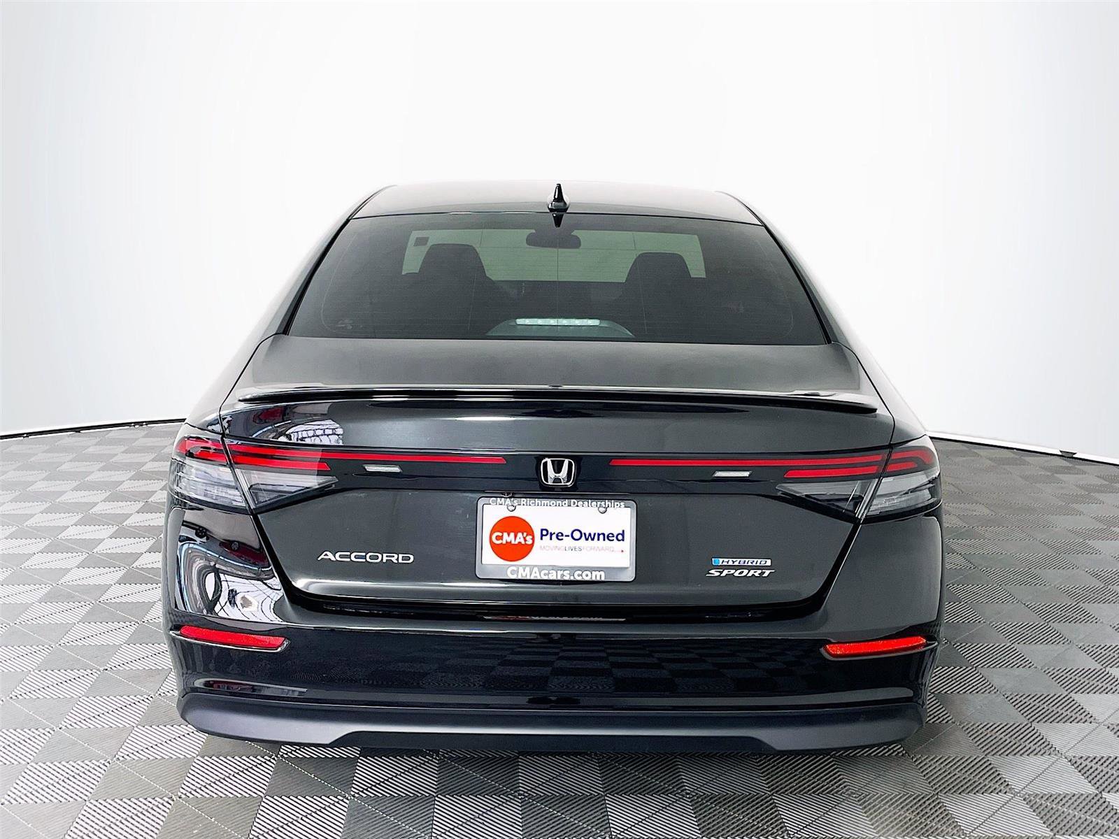 Used 2024 Honda Accord Sport image 7