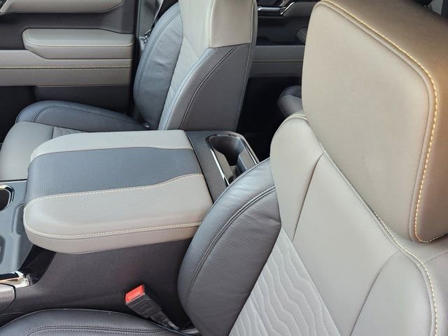 Used 2025 Chevrolet Silverado 1500 ZR2 w/ Technology Package image 21