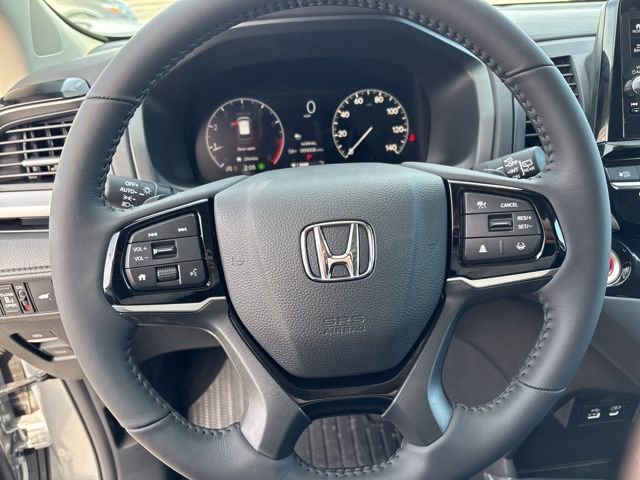 New 2026 Honda Odyssey Touring image 13
