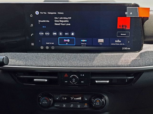 New 2026 Nissan Kicks SV w/ SV Premium Package FWD image 18