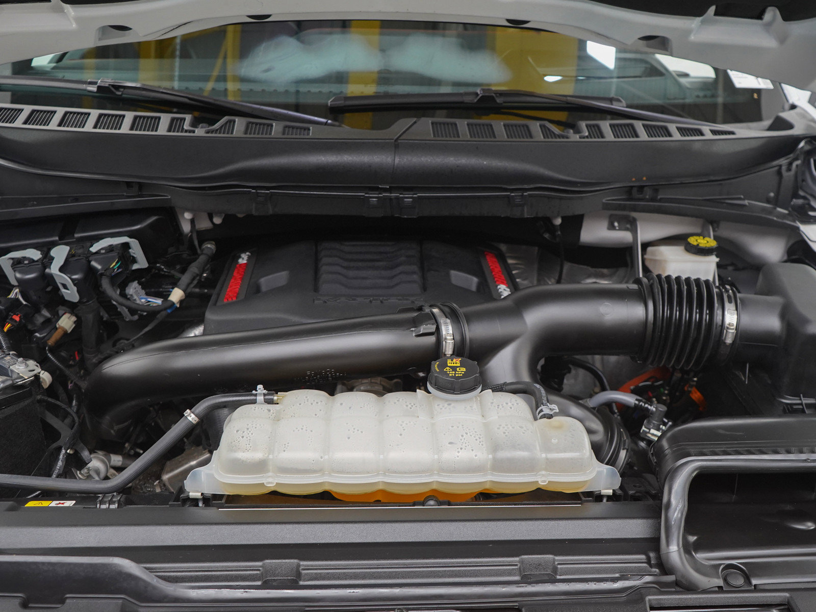 Used 2024 Ford F150 Raptor AWD/4WD image 35
