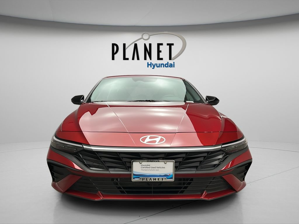 Certified 2025 Hyundai Elantra SEL FWD image 8