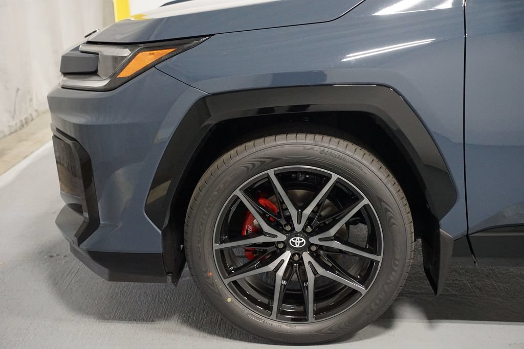 New 2026 Toyota RAV4 AWD Plug-in Hybrid image 5