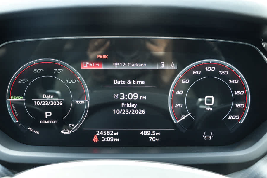 Used 2023 Audi e-tron GT Prestige AWD/4WD image 22