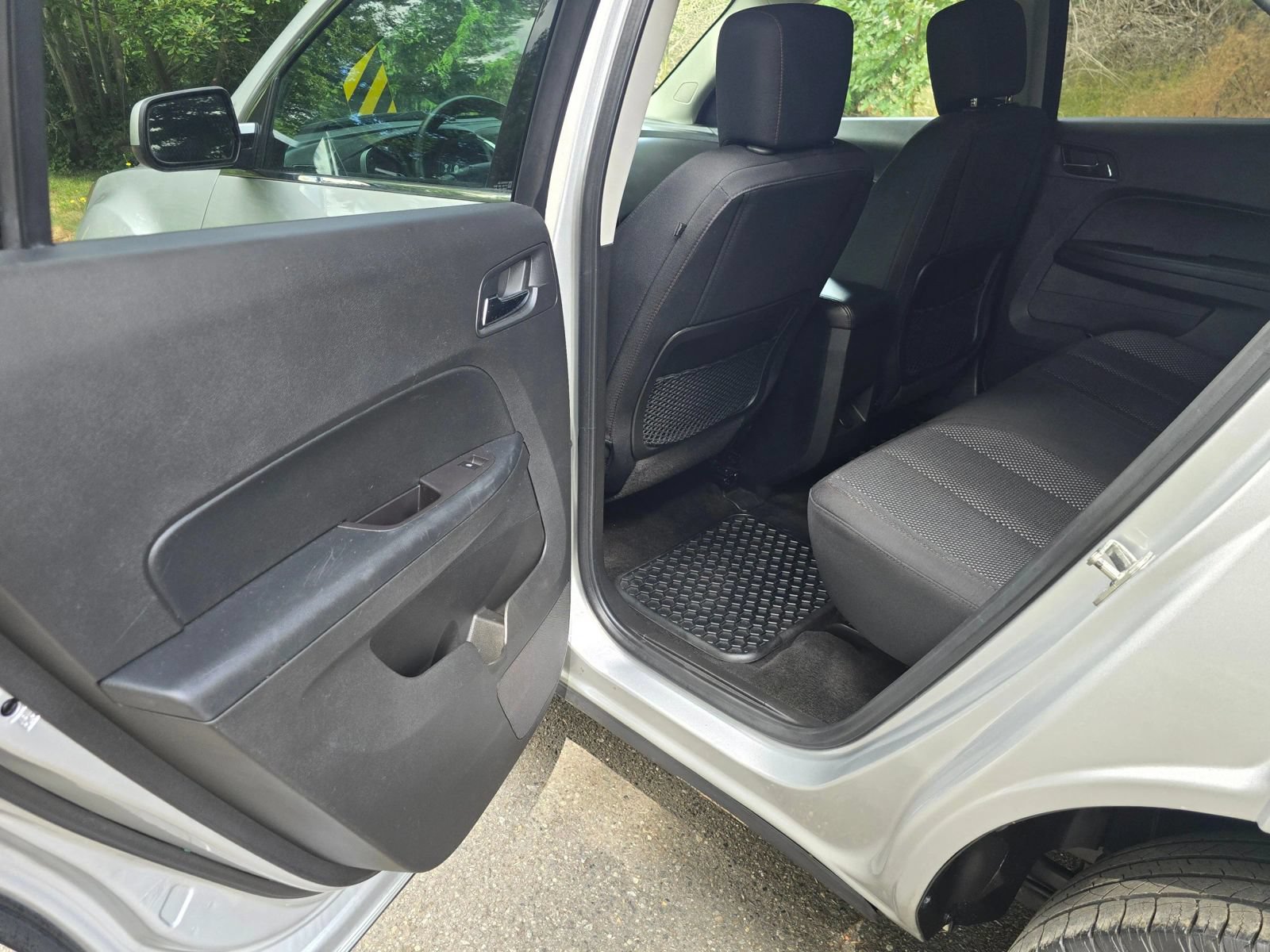 Used 2017 Chevrolet Equinox LT FWD image 18