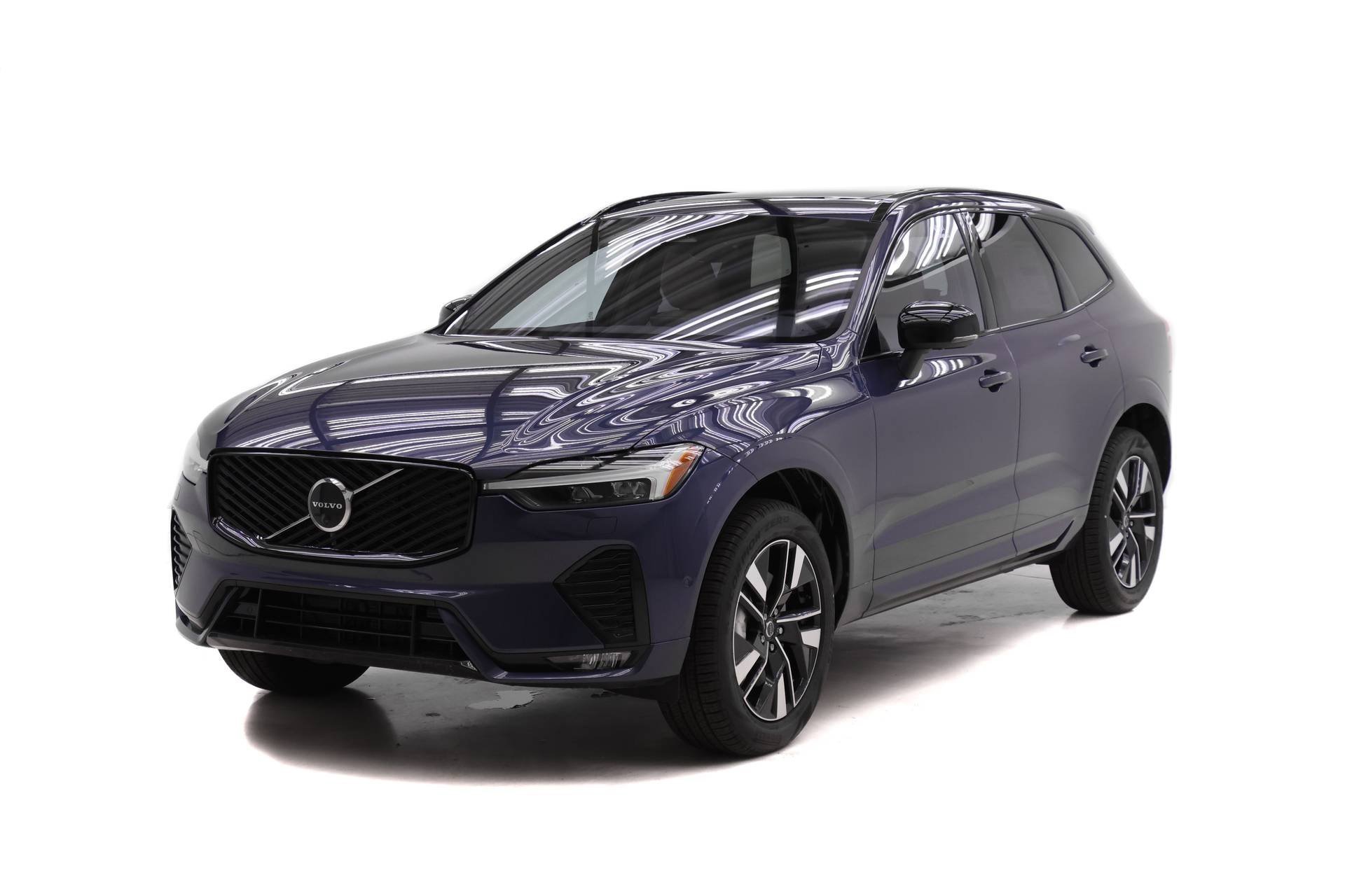 New 2026 Volvo XC60 B5 Plus w/ Protection Package Premier