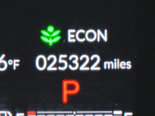 Used 2024 Honda HR-V Sport image 32