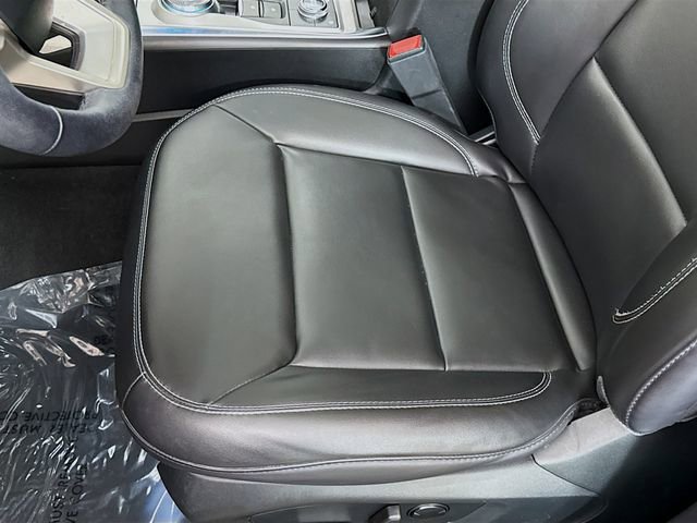 Used 2023 Ford Explorer XLT w/ Equipment Group 202A image 19