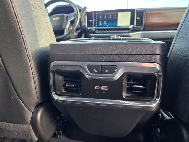 Used 2024 Chevrolet Silverado 3500 High Country w/ High Country Premium Package image 10