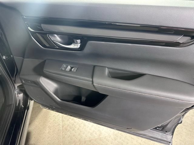 Used 2023 Honda CR-V Sport Touring image 9